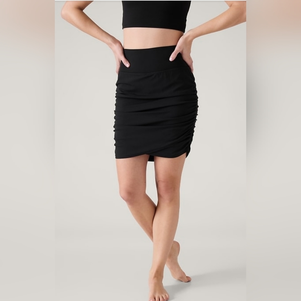 Athleta Transcend Skort, Black, Size Small